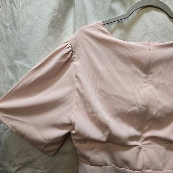 bebe blush pink V-neck flutter puff sleeve fit & flare mini dress XL A-line - Picture 8 of 12